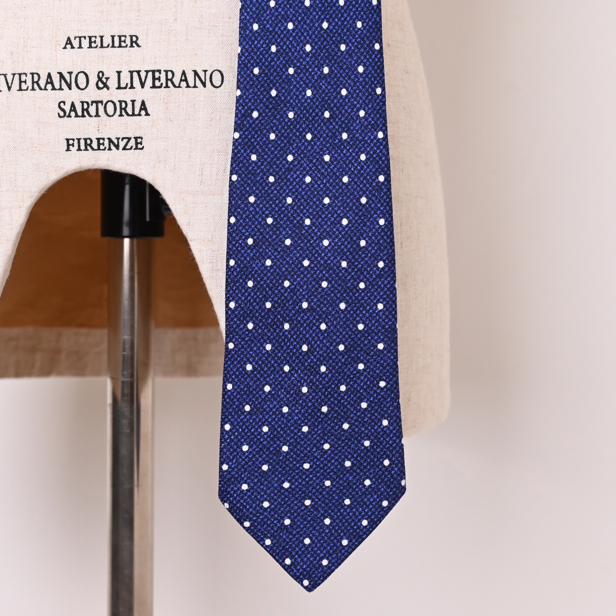 【極美品】LIVERANO LIVERANO ネクタイ 極美品 リベラーノ＆リベラーノ LIVERANO&LIVERANO ネクタイ n*i様